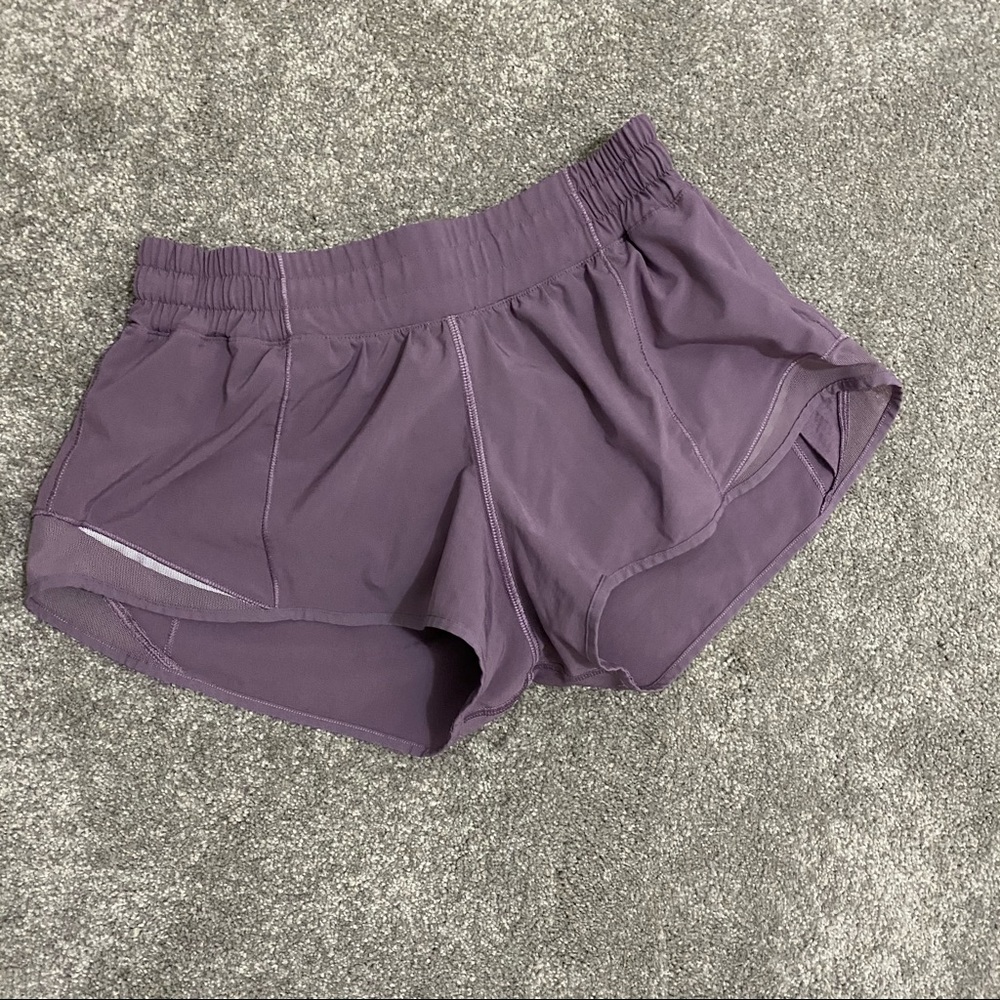 Smocked Mullbury 2.5 inch Hotty Hot shorts size 6